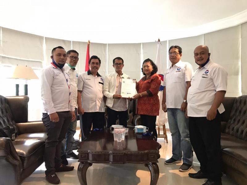 DPP Perindo Dan PKS Serahkan Rekomendasi Model B1KWK Parpol Untuk Paket ...